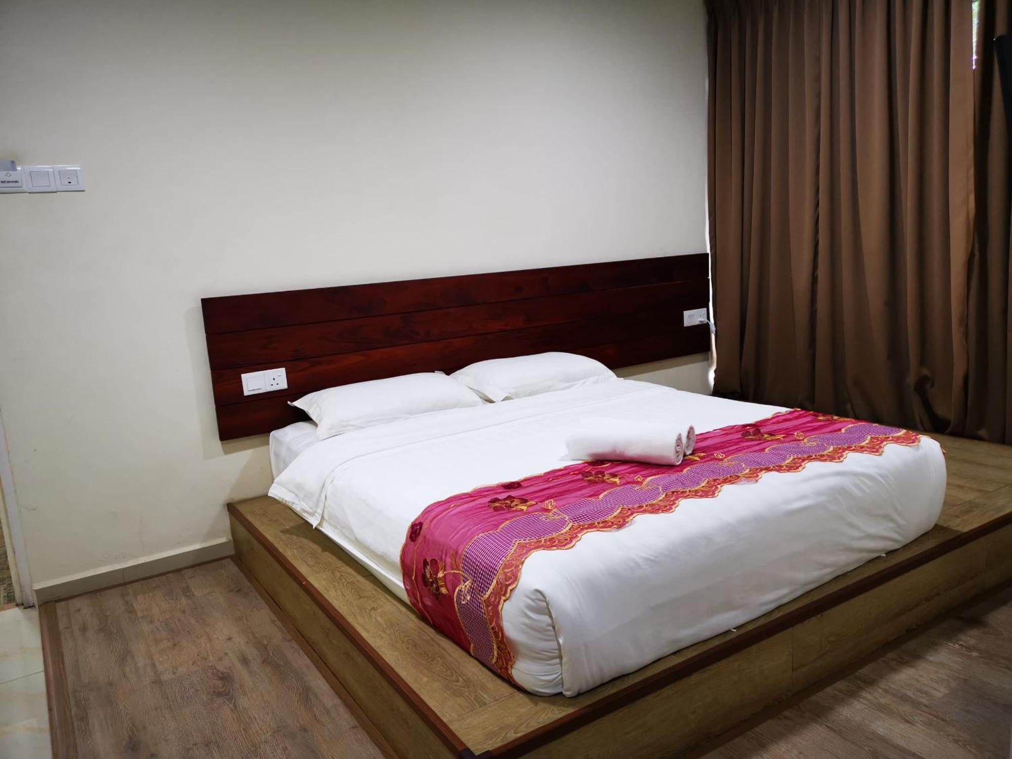 Mass Boutique Hotel Mentekab Bagian luar foto